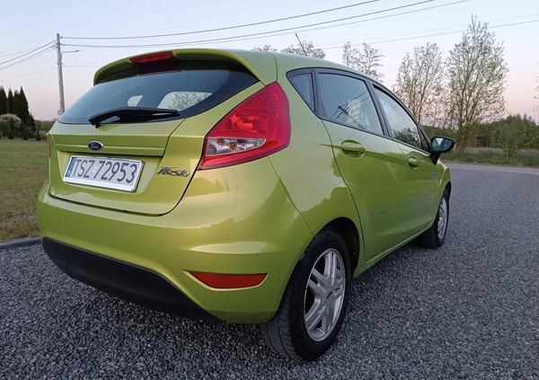 Ford Fiesta cena 22950 przebieg: 169500, rok produkcji 2012 z Staszów małe 497